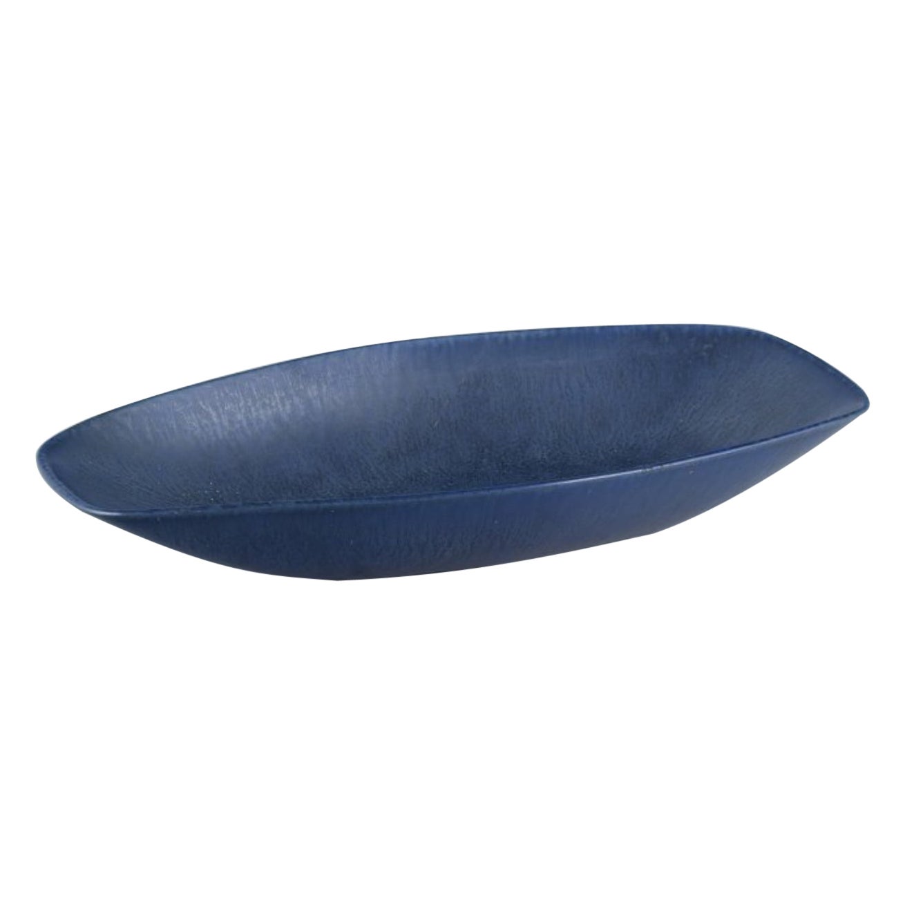 Carl-Harry Stålhane per Rörstrand. Piatto oblungo in gres con smalto blu. in vendita