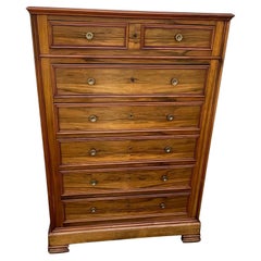 Commode Louis Philippe en noyer massif, 6 tiroirs - Fin 19ème siècle