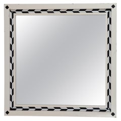 1980 Paolo Portoghesi Postmodern Italian Design Black White Wood Wall Mirror (Miroir mural en bois noir et blanc)