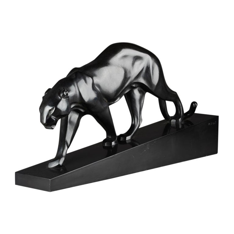 Patinated Skulpturen