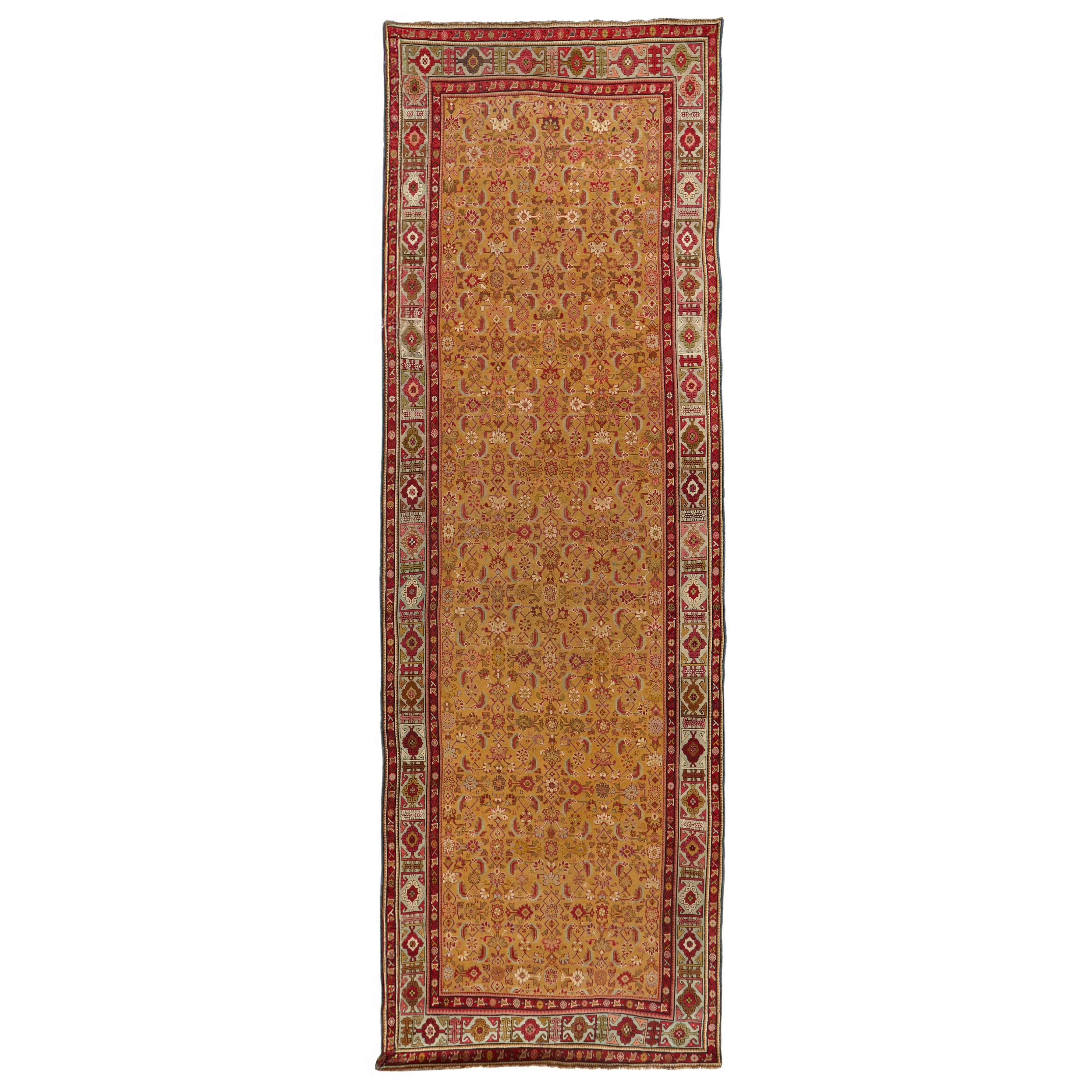 Alfombra antigua de la Galería Karabagh de color amarillo azafrán en venta