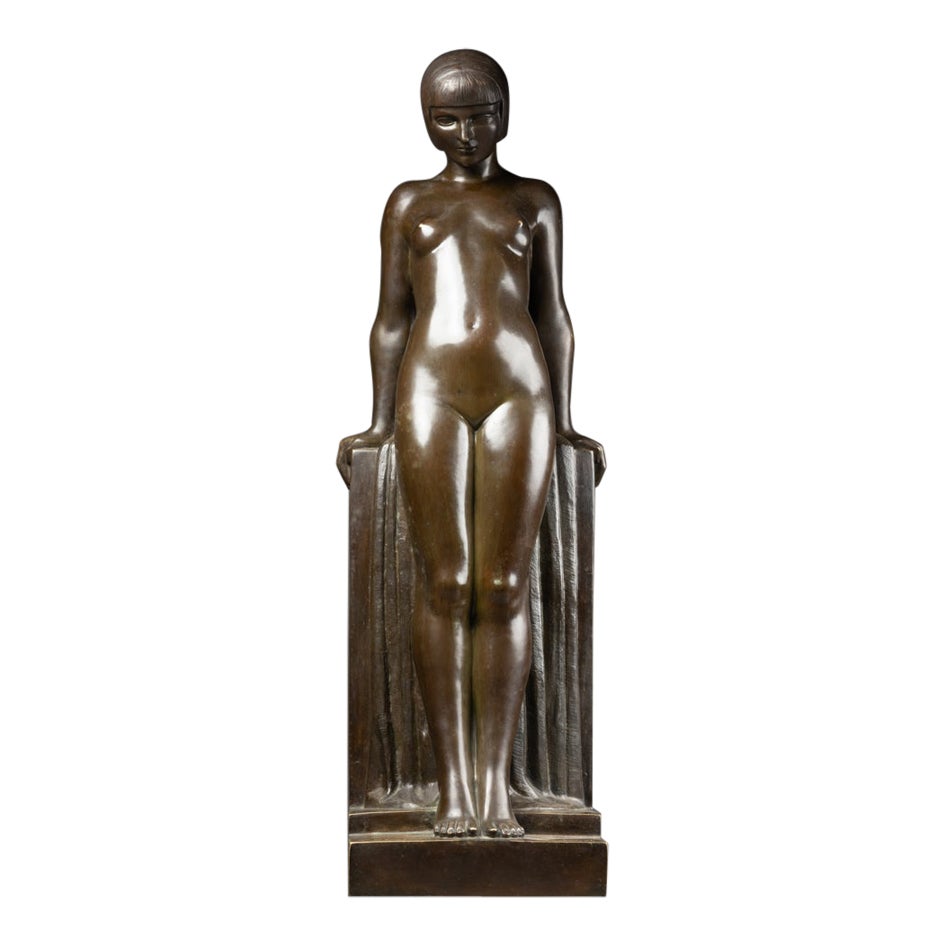 Pierre Lenoir : "Woman at bath", patinated bronze sculpture C.1935 For Sale