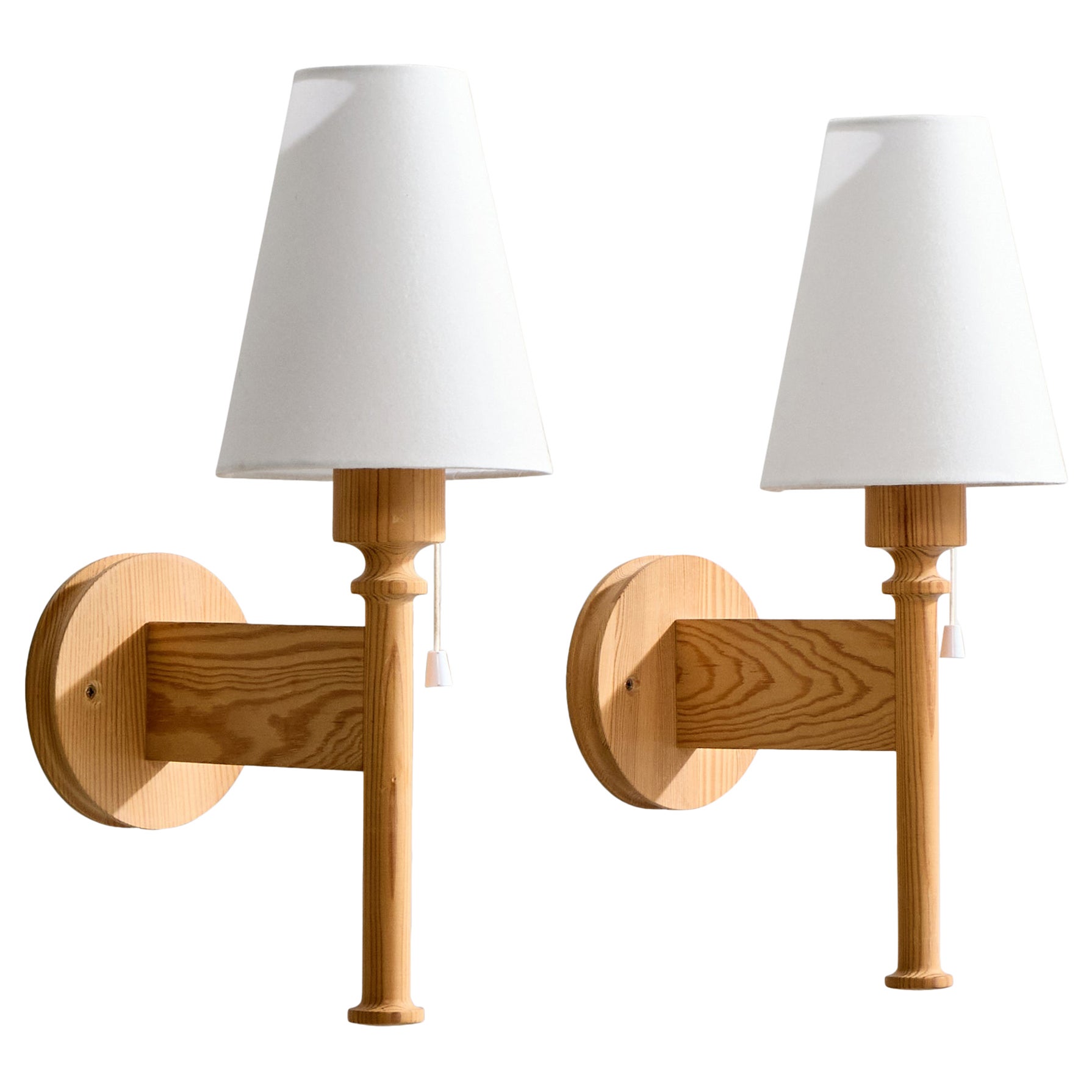 Uno Kristiansson, Wall Lights, Pine, Fabric, Sweden, 1970s