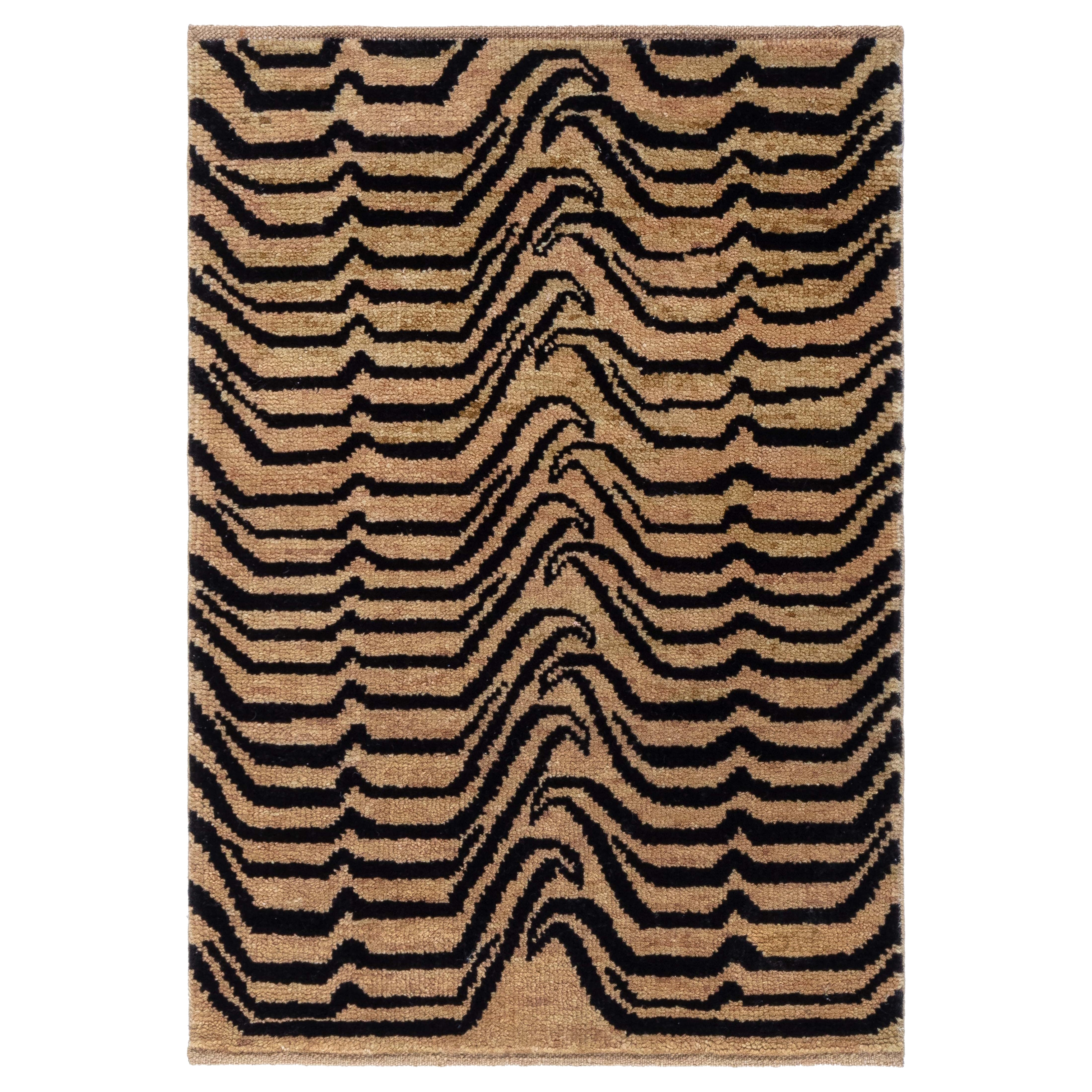 Modern Tiger Rug by Doris Leslie Blau en venta
