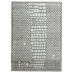 9x12 Ft Handmade Moroccan style Rug. 100% Natural Wool. Custom Options Available