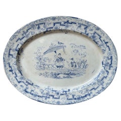Grand plat Pyrex à motif de saule, fin des années 1800