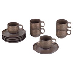 Timo Sarpaneva for Rosenthal, Germany. Six "Kaari Gold" coffee cups and saucers.