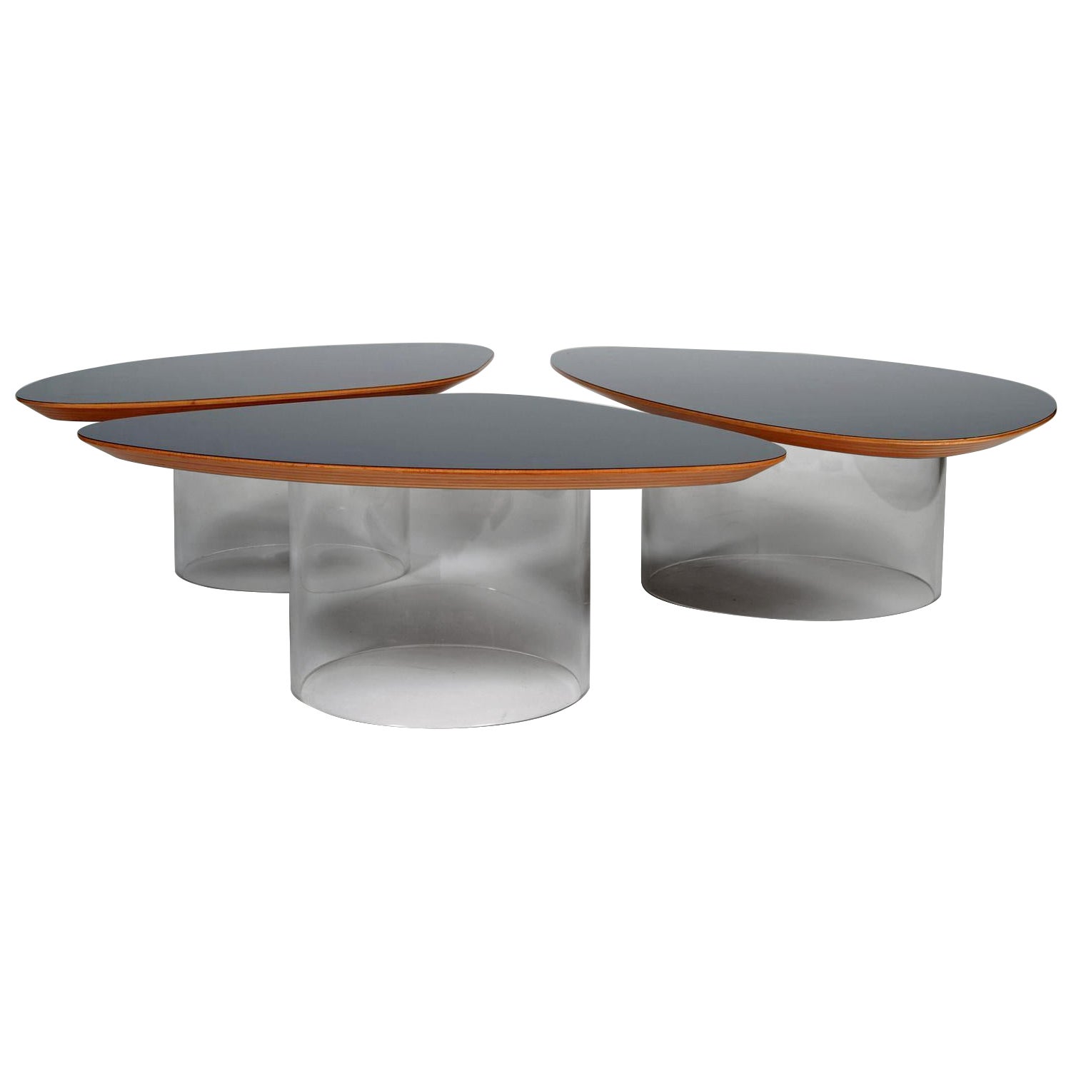 Three-part coffee table   Nenuphar  
                                         Water Lilly 
This model was created in 1966.
 It was issued by Perimeter in a limited edition of 25.
This one  bears the number 19/25
Multi-ply, black laminate and