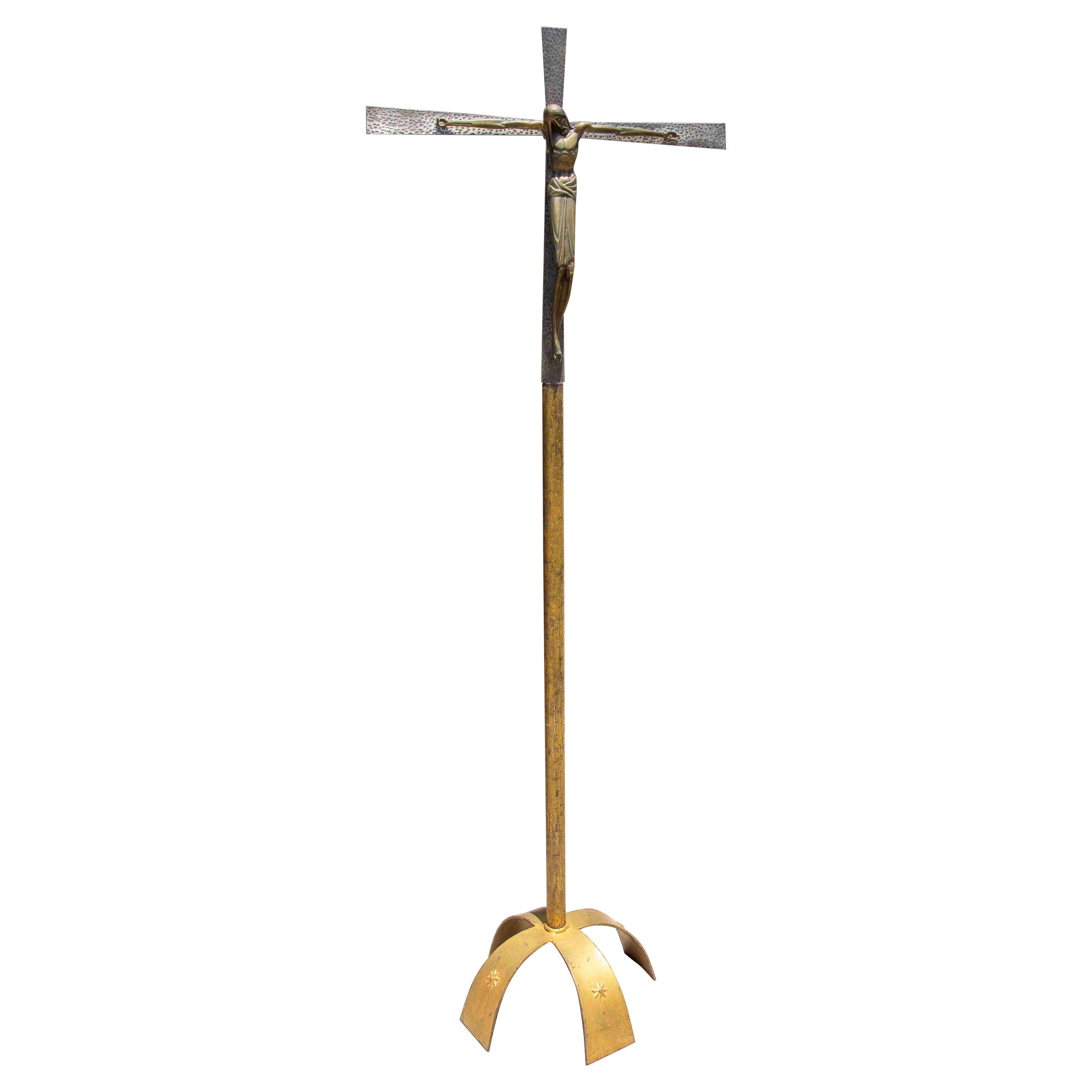 1970s Bronze Cross of Christ on a Star Base im Angebot