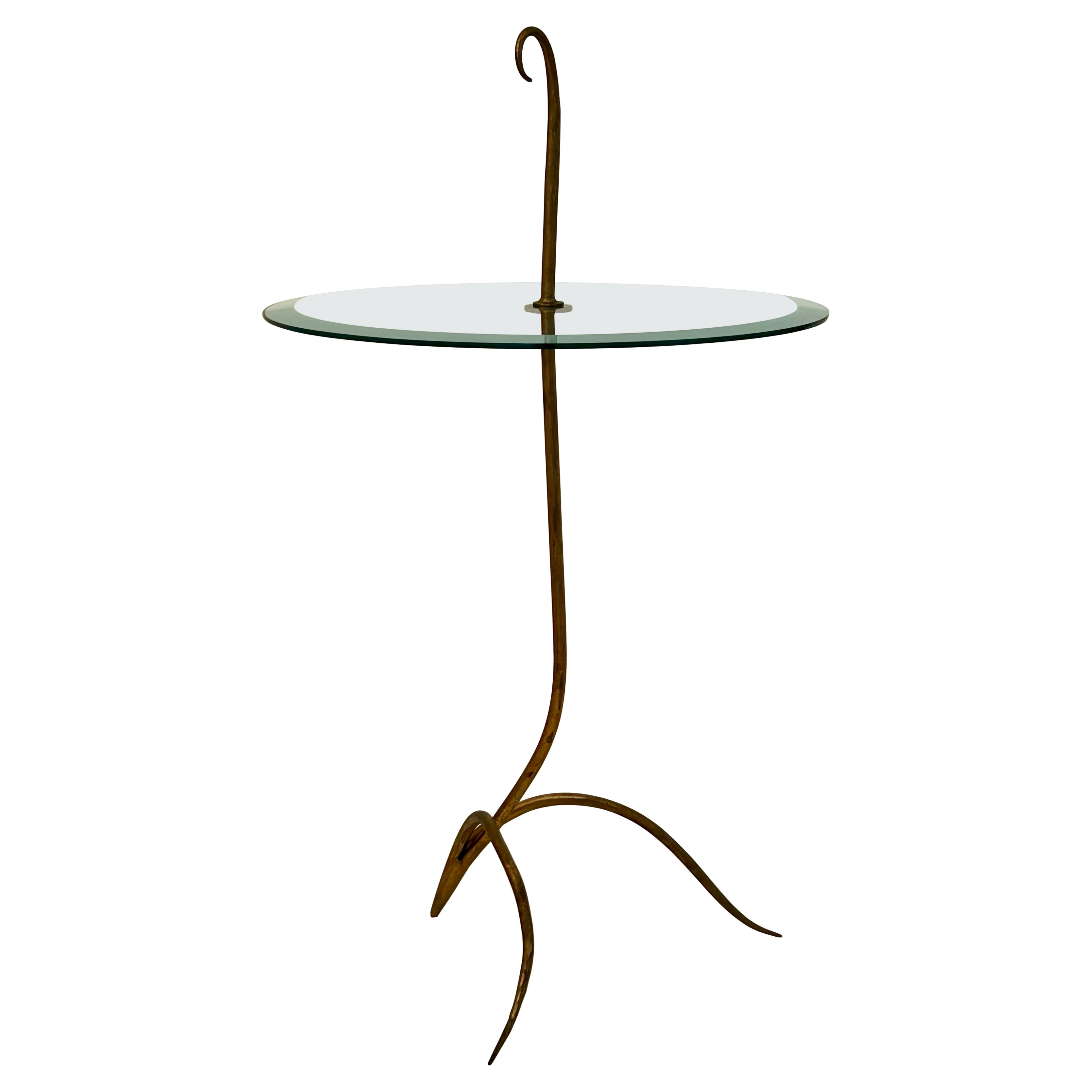 Sculpted Iron Drinks Table en venta