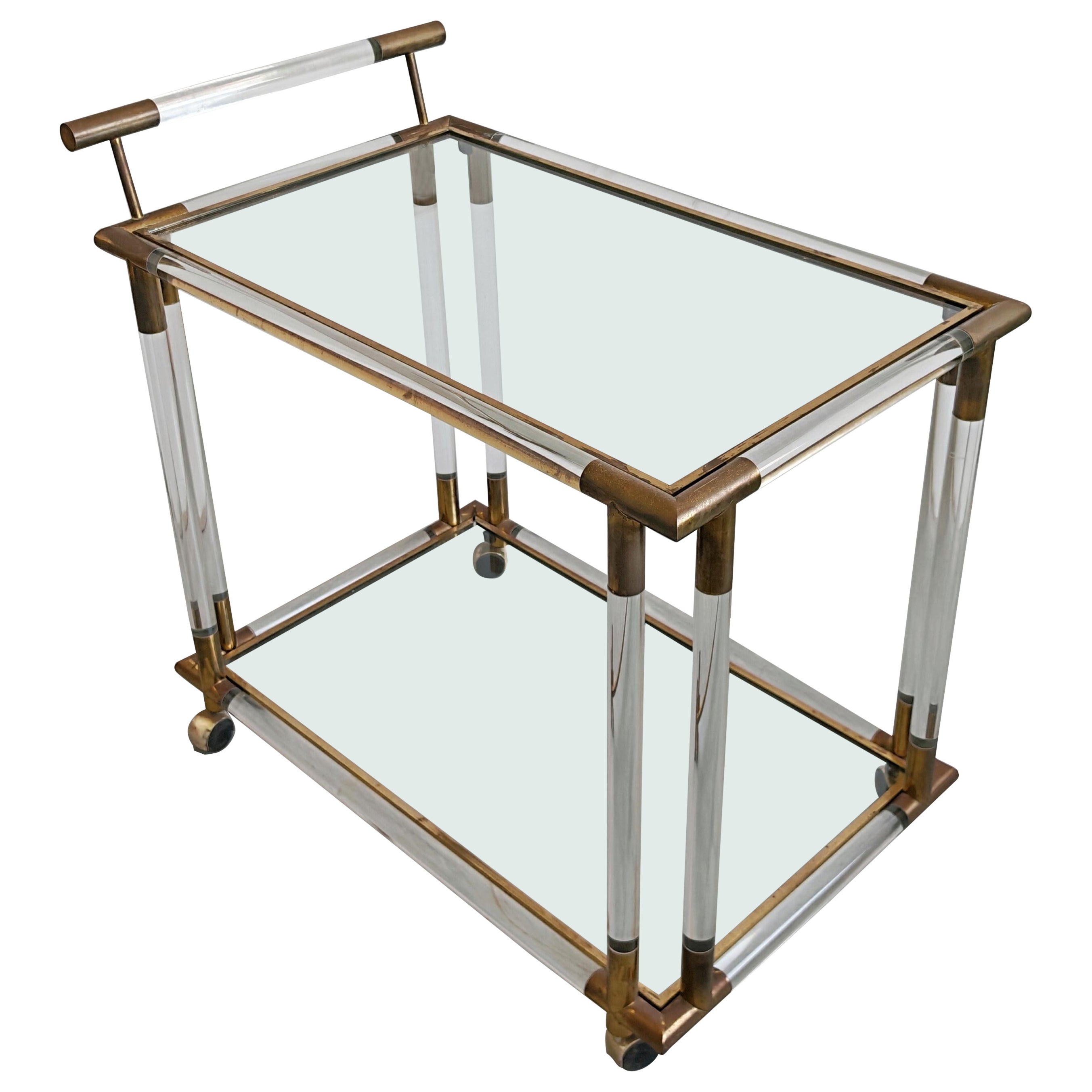 Mid Century Modern Bar Cart in lucite, bronze and glass, Italy 1970s For Sale
