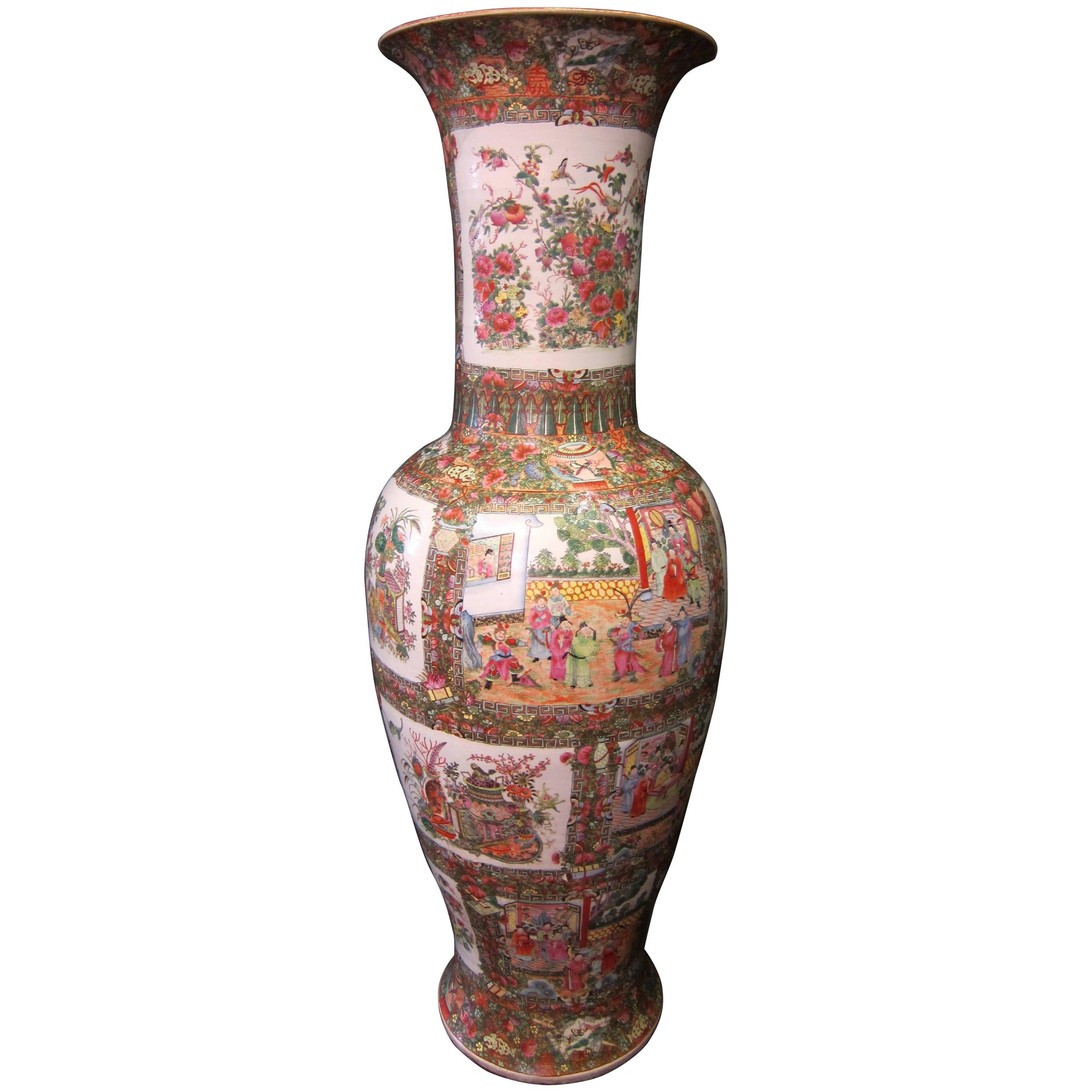 Vintage Chinese Palace Vase For Sale