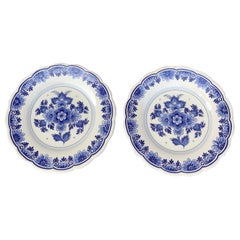 Vintage Mid-20th Century Delft Blue and White Floral Decorative Wall Plates, Pair