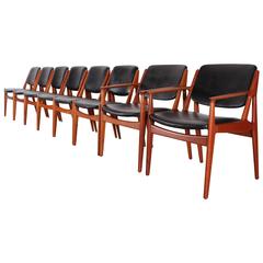 Arne Vodder Set of Eight Teak Swivel Back Dining Chairs by Vamo Sonderborg