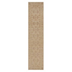 Alfombra estilo Oushak de Rug & Kilim con estampado floral beige-marrón
