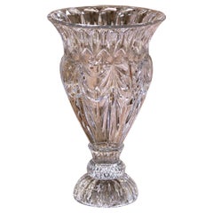 Große Vase aus geschliffenem französischem Kristall mit Starburst-Motiv aus der Jahrhundertmitte