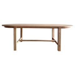 Oval Dining Table in Natural White Oak