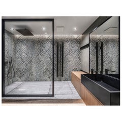 Amazing Bathrooms Glass Décor for Walls and Floors Customizable