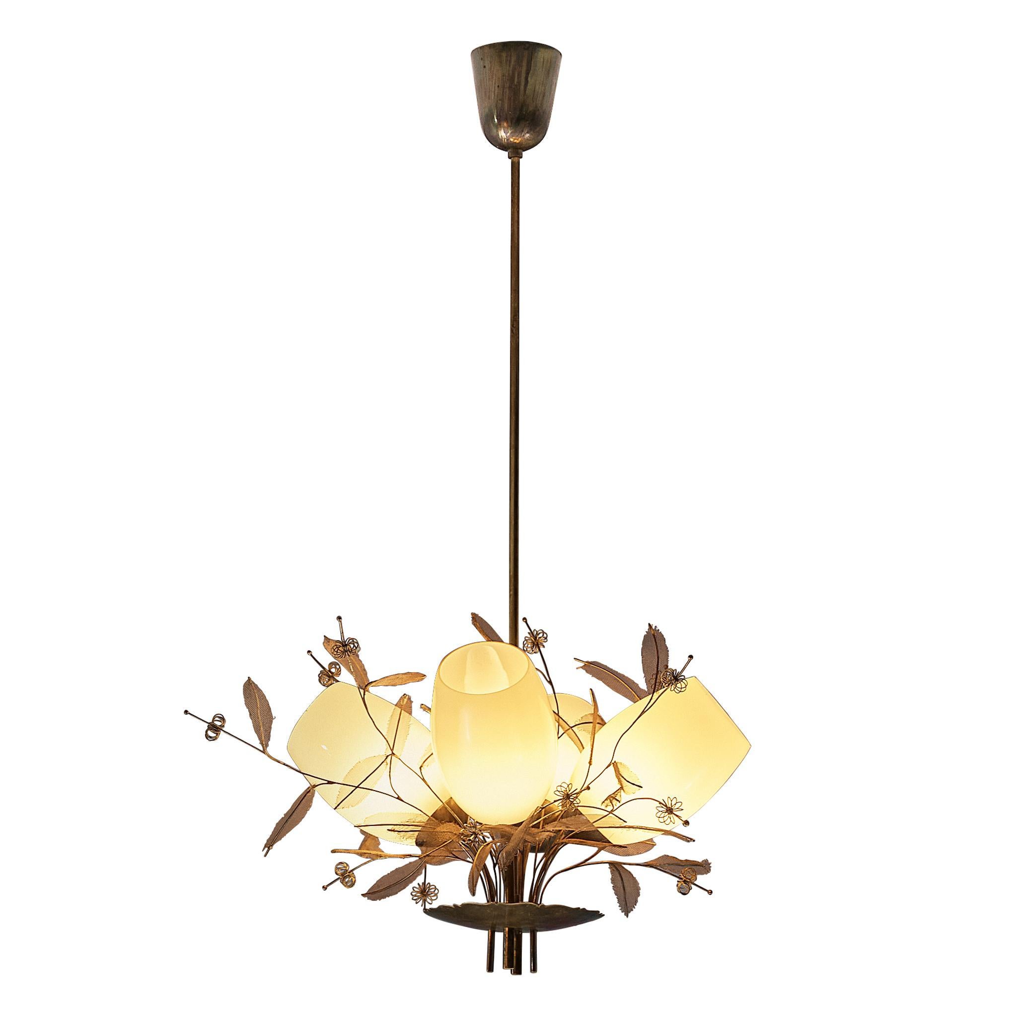 Paavo Tynell for Taito Oy 'Concerto' Chandelier in Brass and Amber Glass For Sale