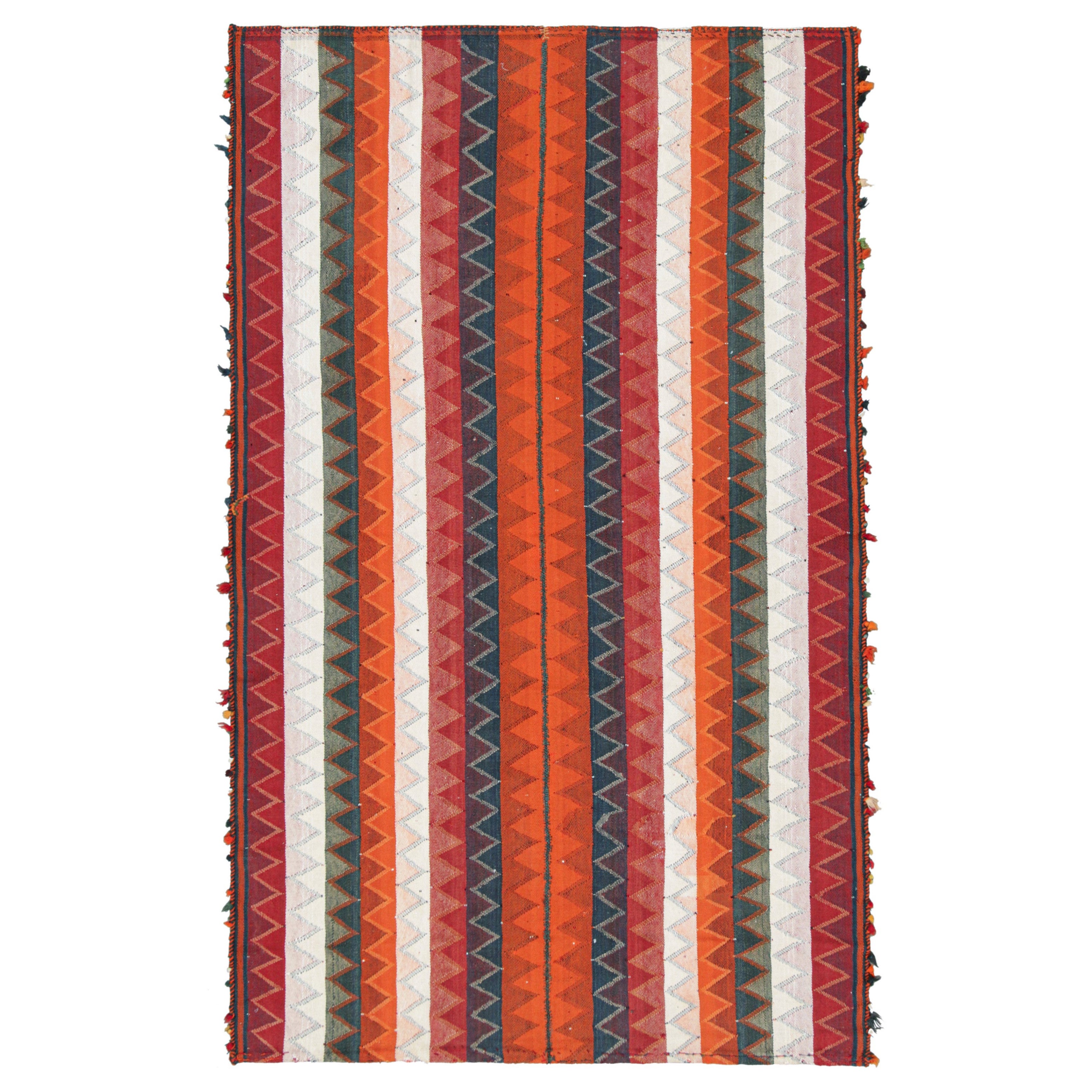 Vintage Jajim Qashqai Persian Kilim in Vibrant Polychromatic Tones - Rug & Kilim For Sale