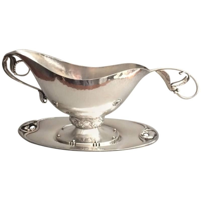 Georg Jensen Sterling Silver Sauce Boat with Underliner No. 177A For Sale