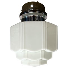 Apparecchio a incasso a 8 pannelli in vetro bianco Art Deco Circa 1930