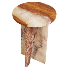 Patchwork table in onyx by Studio Gaïa