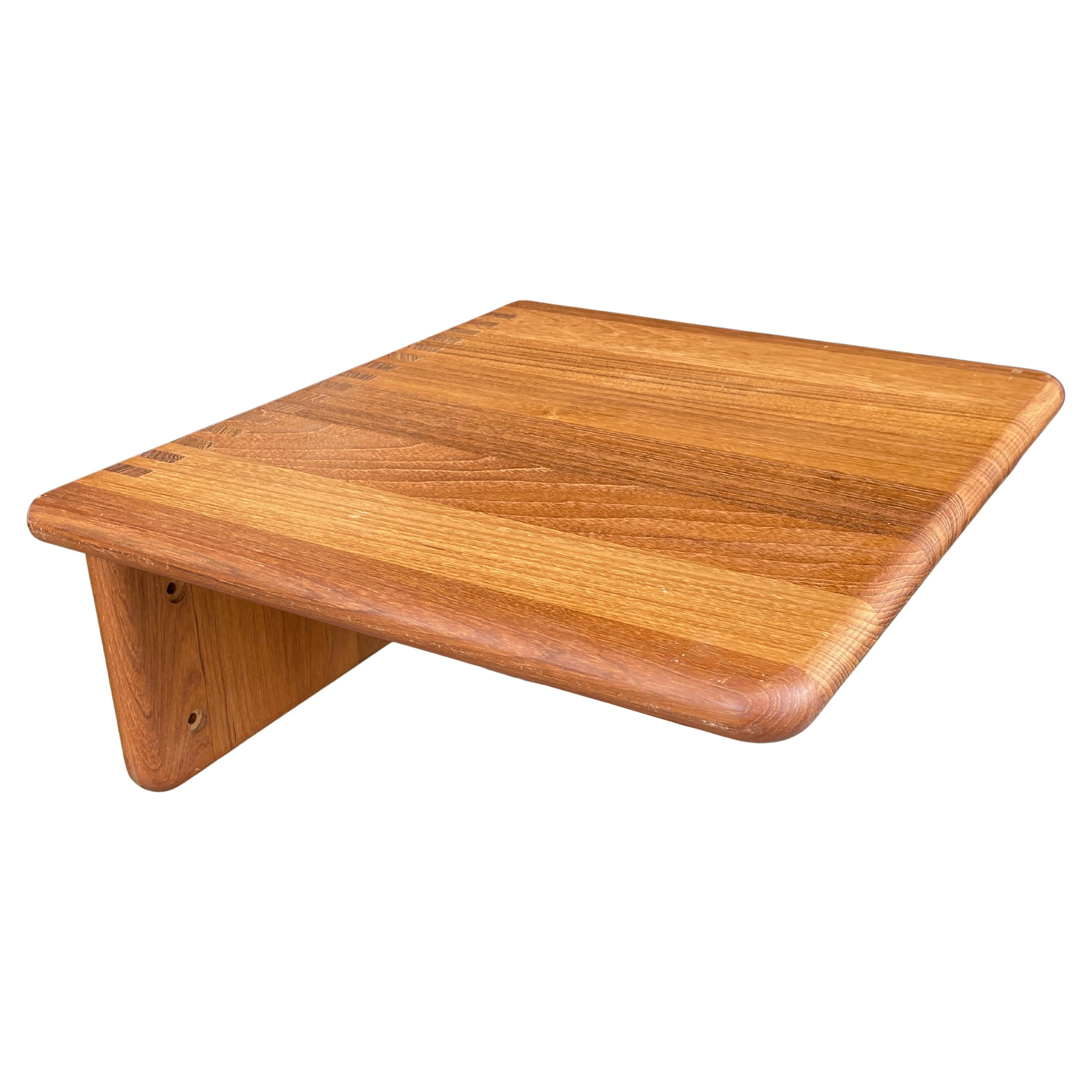 Estantería/Mesa de Escribir de Teca Montada en la Pared en venta