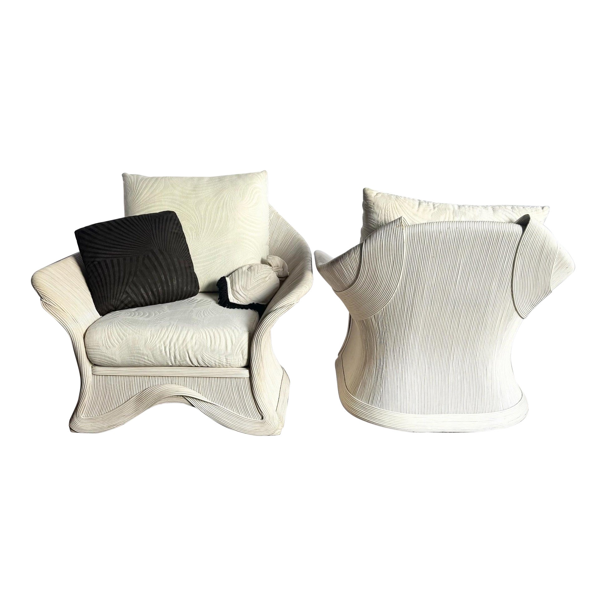 Sedie da salotto postmoderne Boho scolpite a matita - Una coppia in vendita