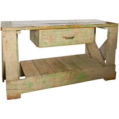 Green Work Bench