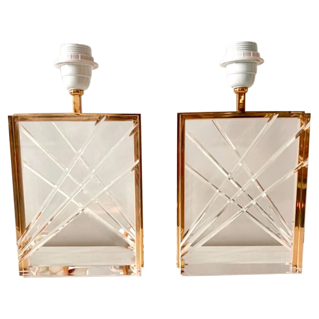 Pair of Table Lamp lucite with gilt gold structure , italy 1970s For Sale