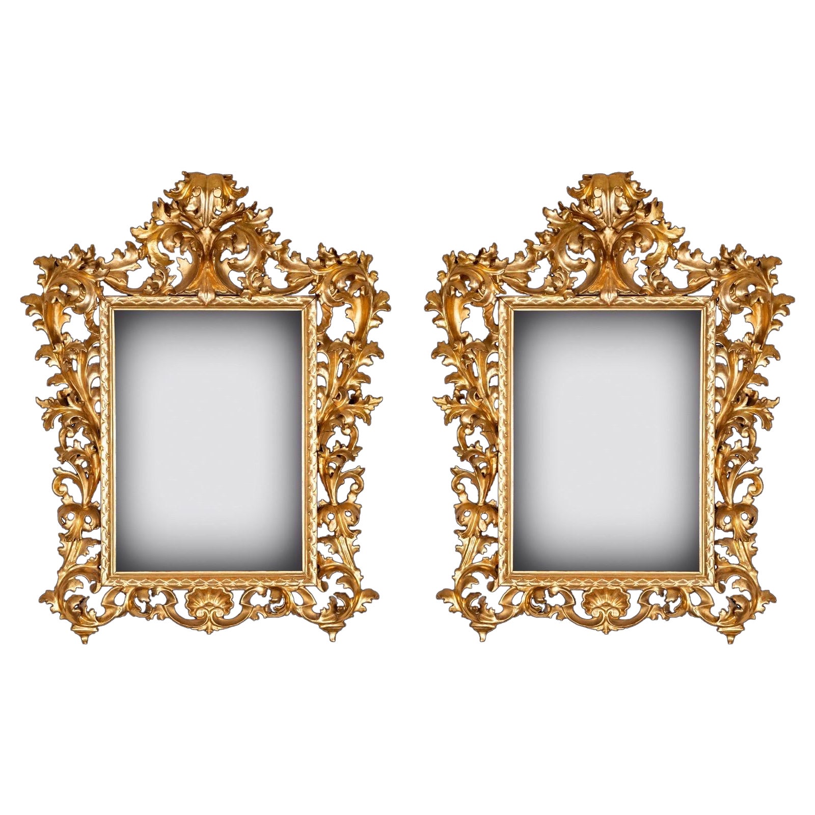 Paire de miroirs en bois doré Florentine, Italie, 19e siècle en vente