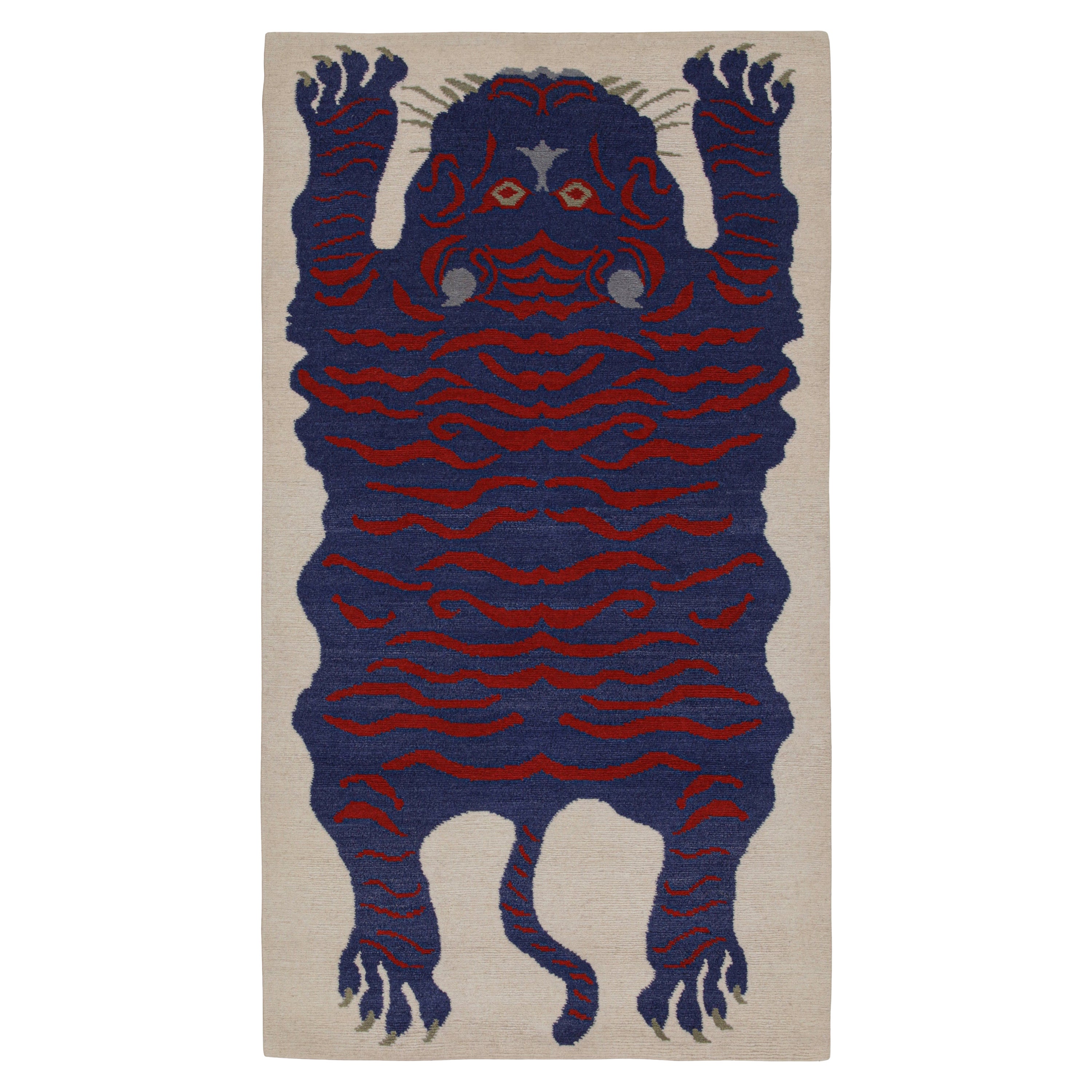 Rug & Kilim’s Tiger-Skin Rug in White with Blue & Red Pictorial in vendita