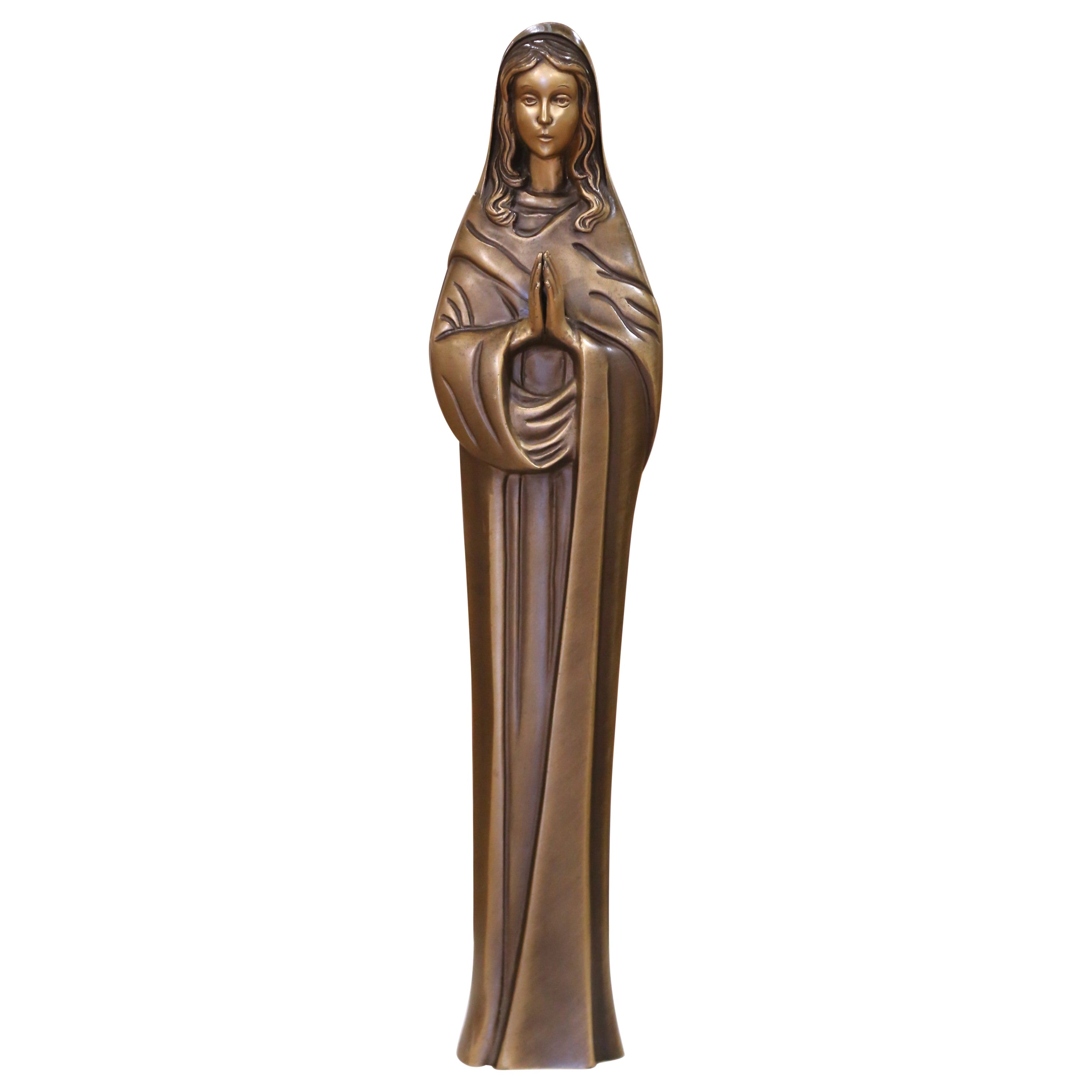 Sculpture en bronze patiné du milieu du siècle représentant la Vierge Marie en prière en vente