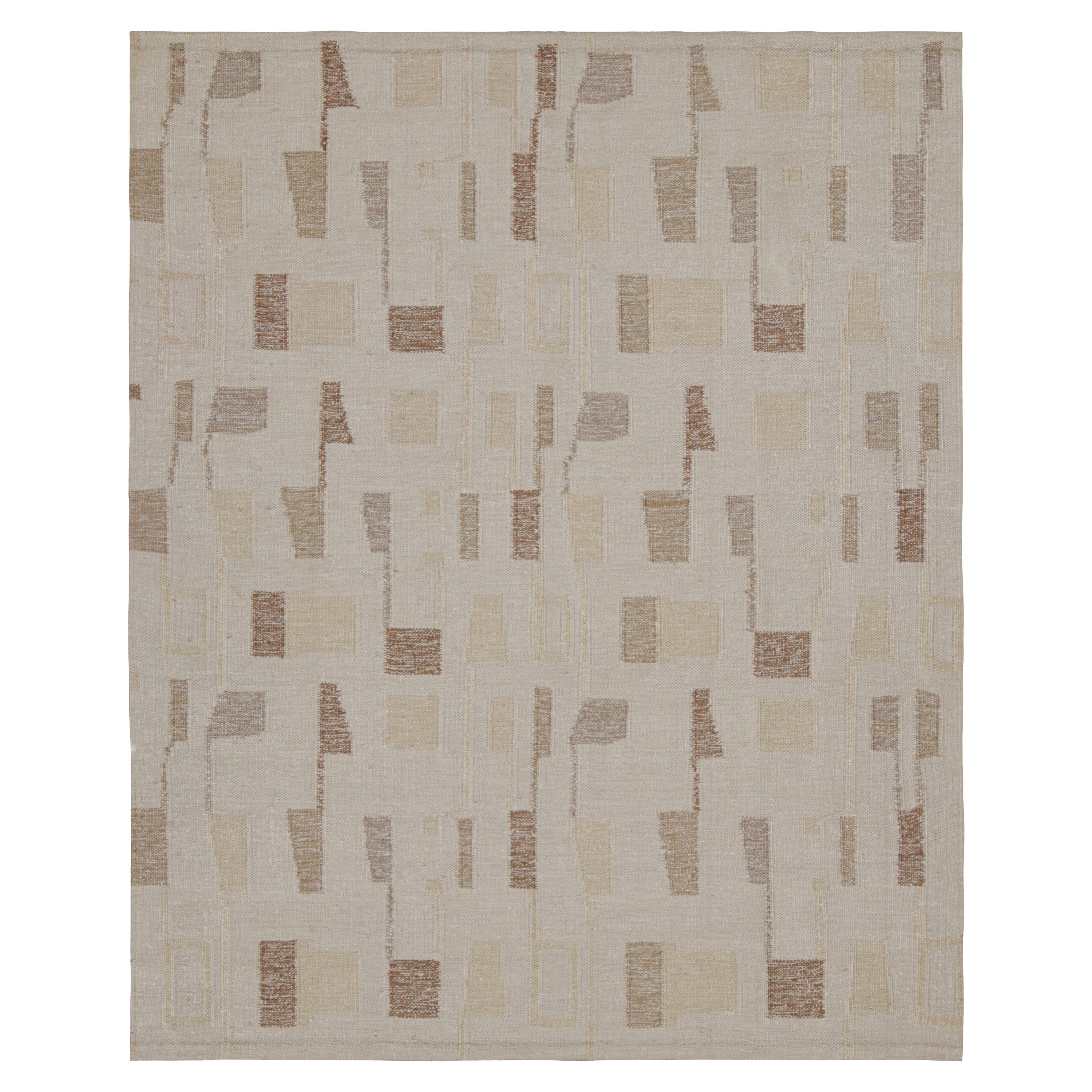 Rug & Kilim è un kilim di seta in stile scandinavo con motivi geometrici marroni e taupe. in vendita