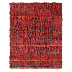 Tapis marocain vintage, rouge et noir avec motifs abstraits - Rug & Kilim