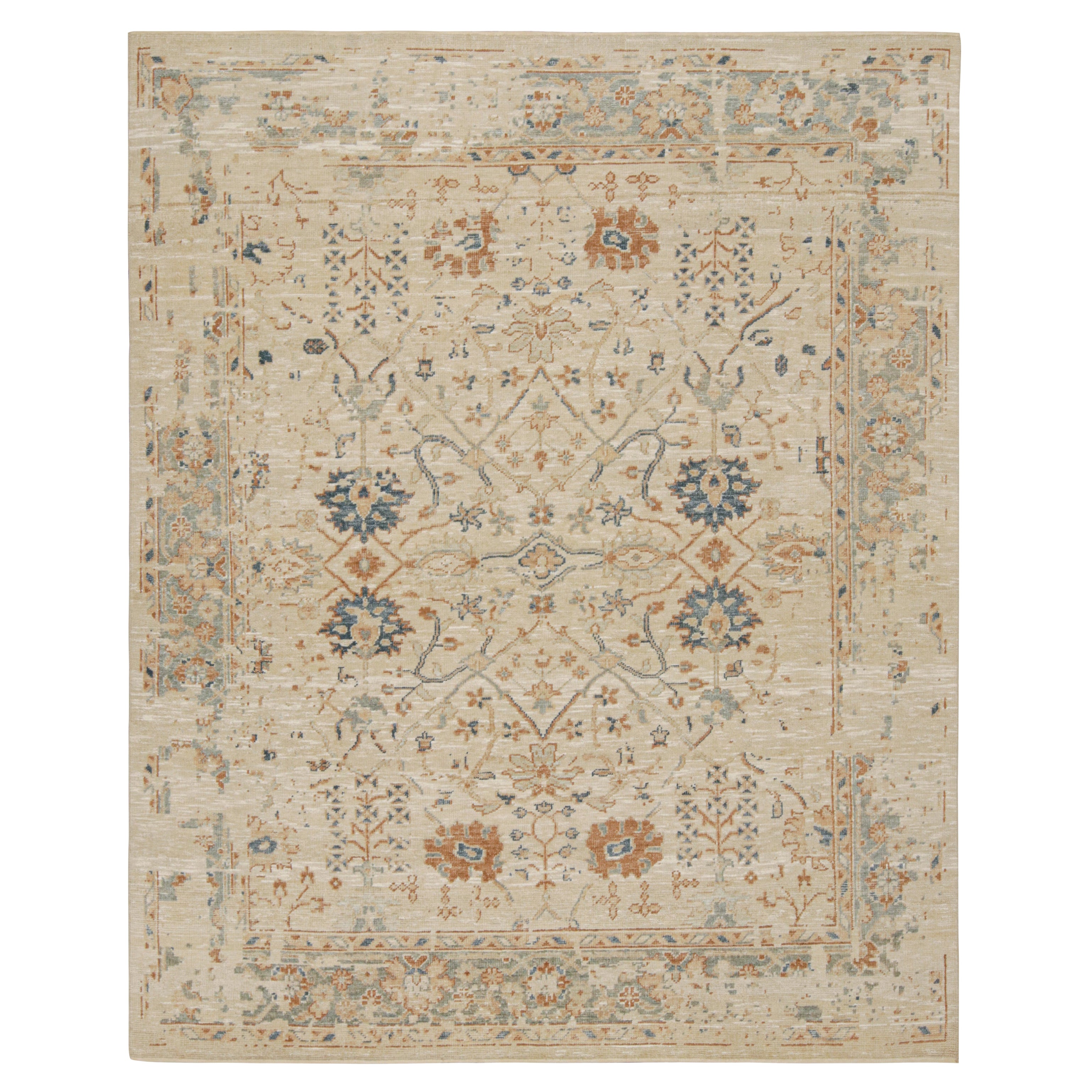 Tapis Oushak de Rug & Kilim à motifs floraux beige, rouille et bleu marine en vente