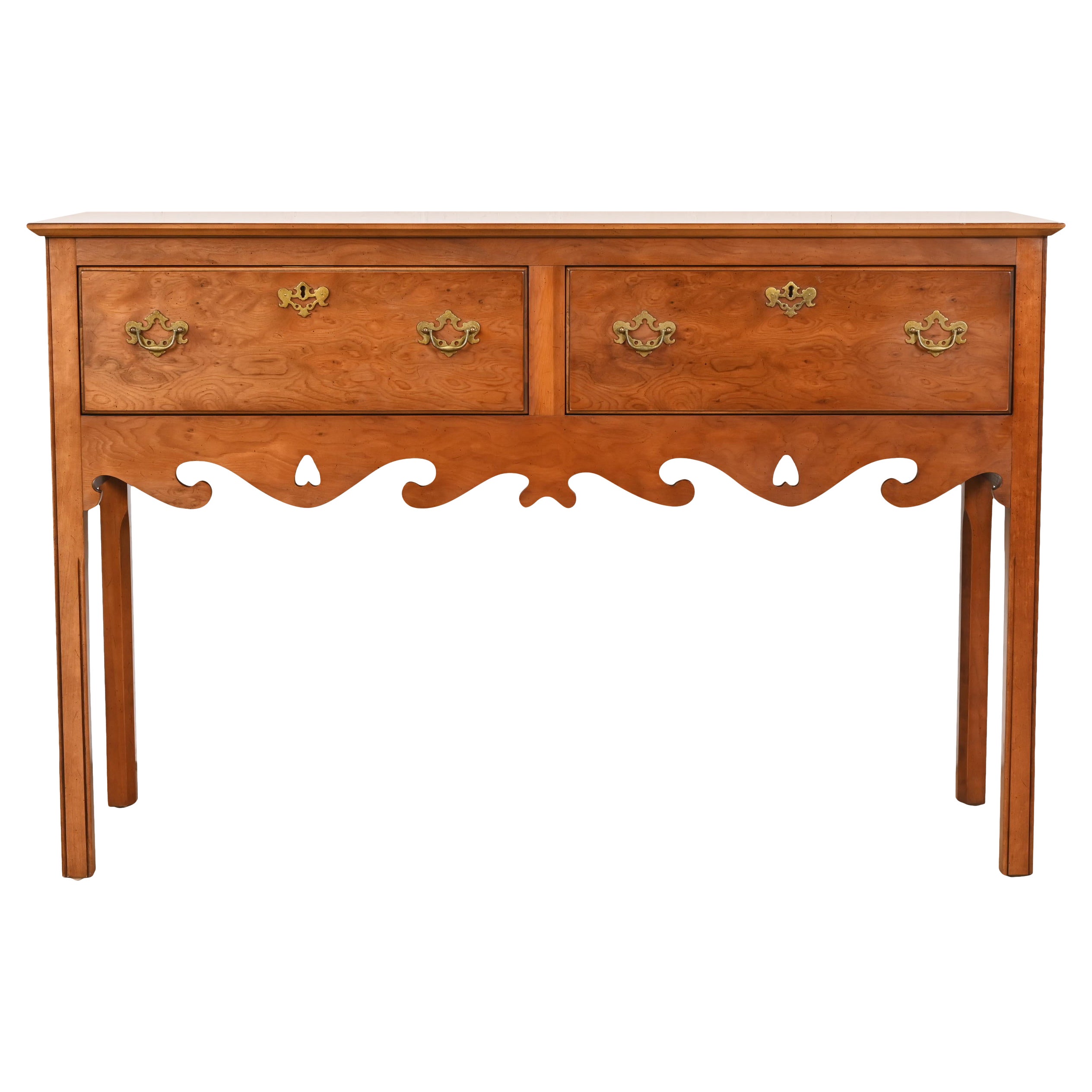 Credenza con credenza in legno di radica e legno di tasso inglese in stile georgiano di Baker Furniture in vendita