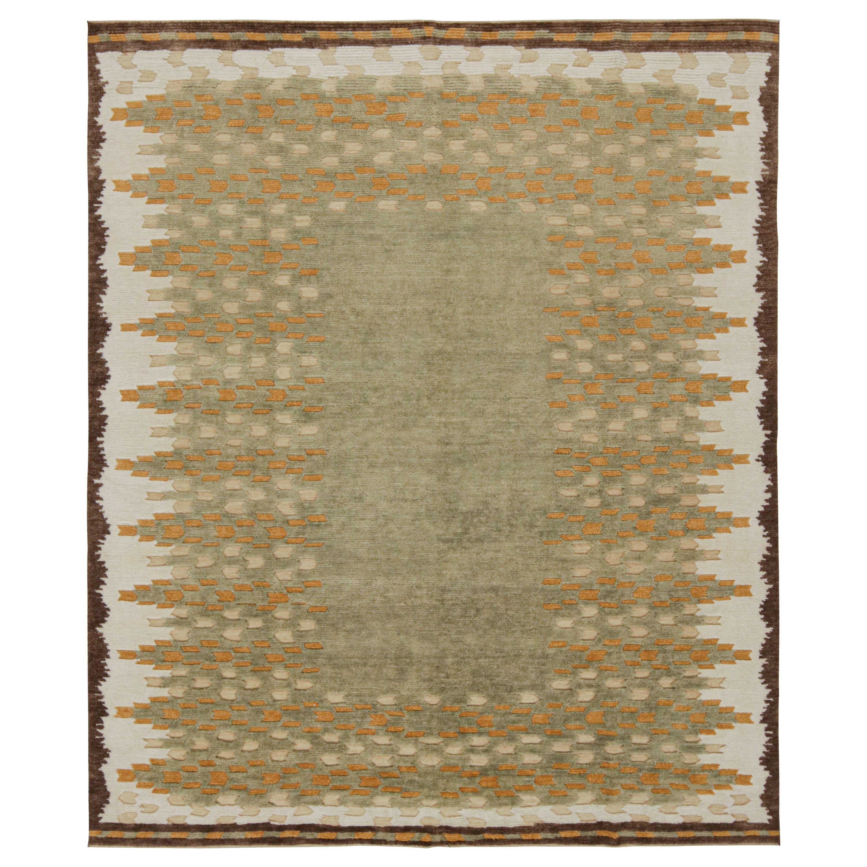 Rug & Kilim's Teppich im skandinavischen Stil in Grün mit geometrischen Mustern im Angebot