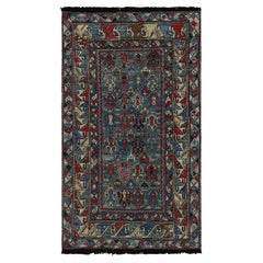 Tapis de style tribal de Rug & Kilim à motifs géométriques verts, bleus et rouges