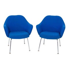 1960s Paire de fauteuils de direction à dossier complet Eero Saarinen, Model No 68 UPC