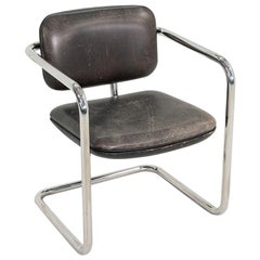 Fauteuil Halston des années 1980 de Charles Pfister en acier inoxydable et cuir noir