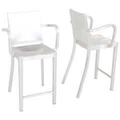 2010s Paire de tabourets de comptoir Philippe Starck pour Emeco Hudson en aluminium avec accoudoirs