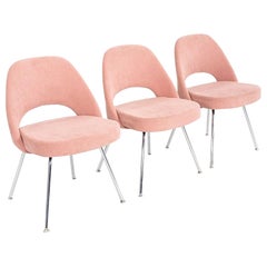2022 Eero Saarinen for Knoll Armless Executive Dining Chair in Pink Fabric