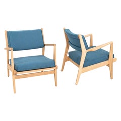 C. 2020 Pair of Jens Risom U-430 Lounge Chairs with Arms for DWR in Fabric & Oak