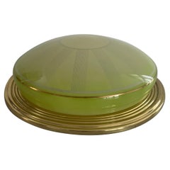 Lampada da soffitto grande Art Deco con base in ottone e vetro verde, anni '50, Germania