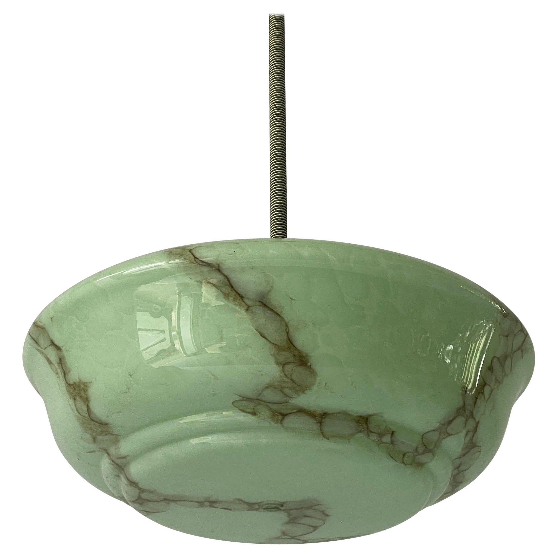 Lampada da soffitto in vetro verde in stile Art Déco, anni '1940, Germania