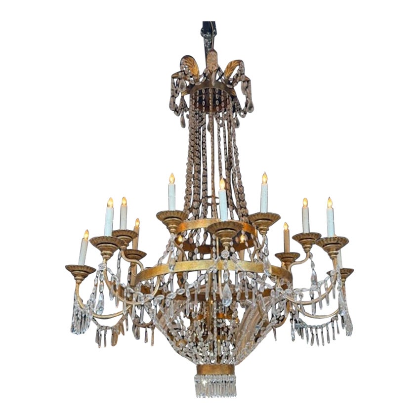 Antico lampadario toscano di grandi dimensioni in bronzo dorato e cristallo