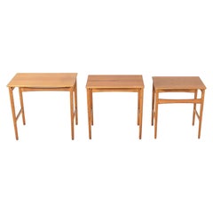 1960s Set of Three Danish Nesting Tables by Hans Wegner in Teak and Oak