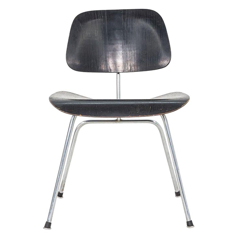 1954 Charles and Ray Eames for Herman Miller DCM Dining Chair w/ Ebonized Finish